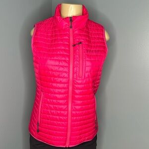 Vineyard Vines woman’s vest size S pink color